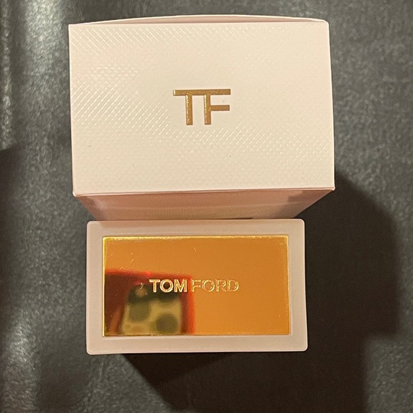 Tom Ford Eau De Soleil Blanc by Tom Ford Eau De Toilette Spray 3.4 oz - Picture 2 of 5